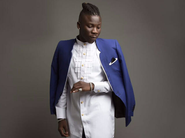 Stonebwoy feat. Joey B & Yaa Pono – Tia Tia