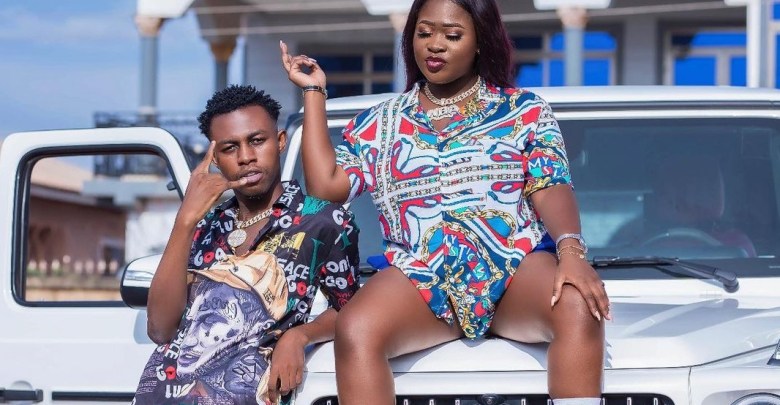 Sista Afia ft. Kweku Flick – Sika