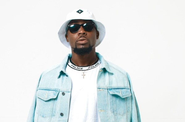 TeePhlow – Stingy (Smag) (Freestyle)