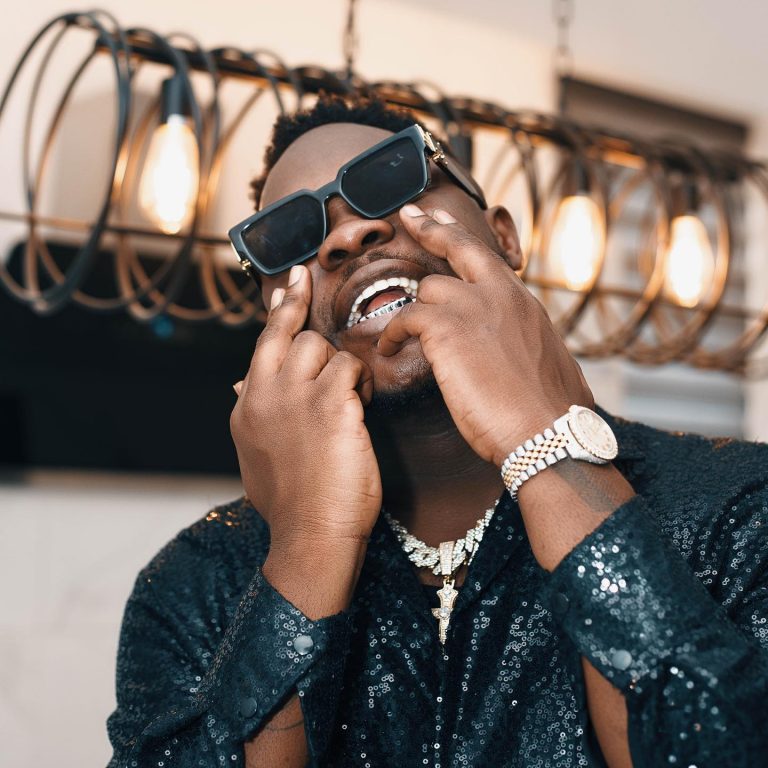 Medikal – Abena Korkor (Prod By Chensee Beatz)