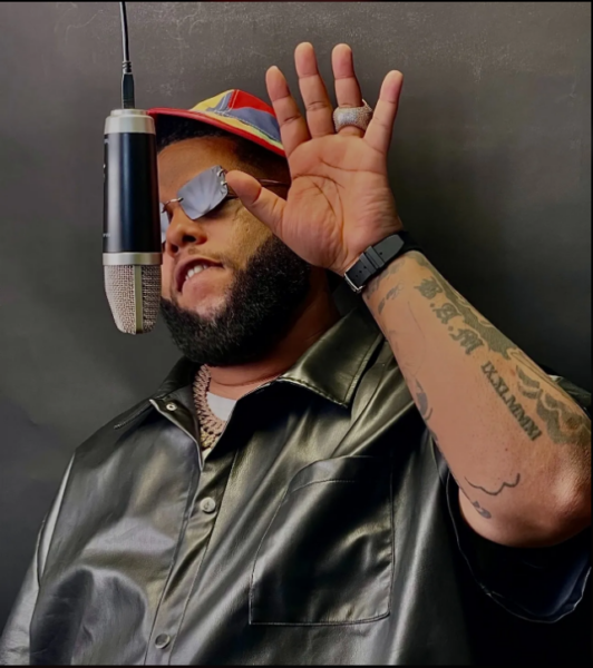 D-Black - Hands Up Freestyle (WYFL RIDDIM)